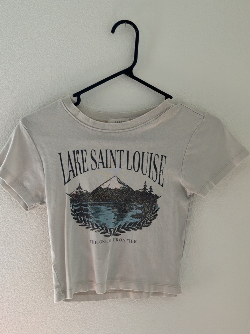 Lake Saint Louise Graphic Tee in Light Beige with Blue Print